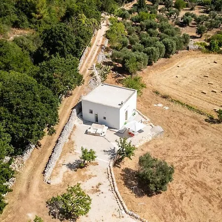 בית נופש Casa Cubo In Valle D' Itria *